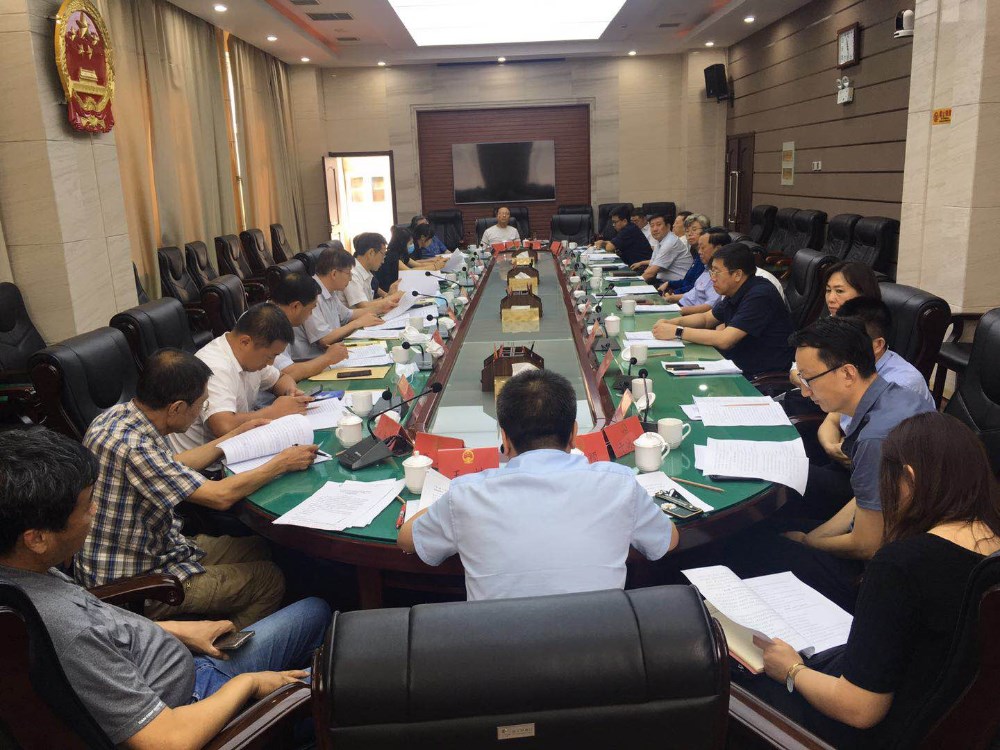 省人大常委会副主任张铁民带队来溪召开《辽宁省人民代表大会常务委员会环境保护监督条例（草案）》征求意见座谈会