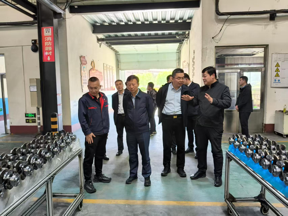 问计基层 助推振兴 省人大调研组深入本溪调研开发区立法工作